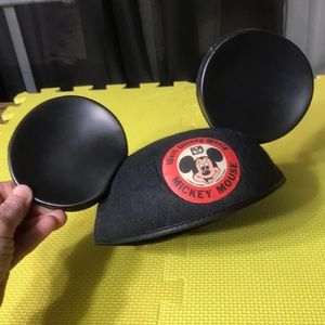 Vintage Mickey Mouse Parks Original Mickey Mouse ear hat. 1970s